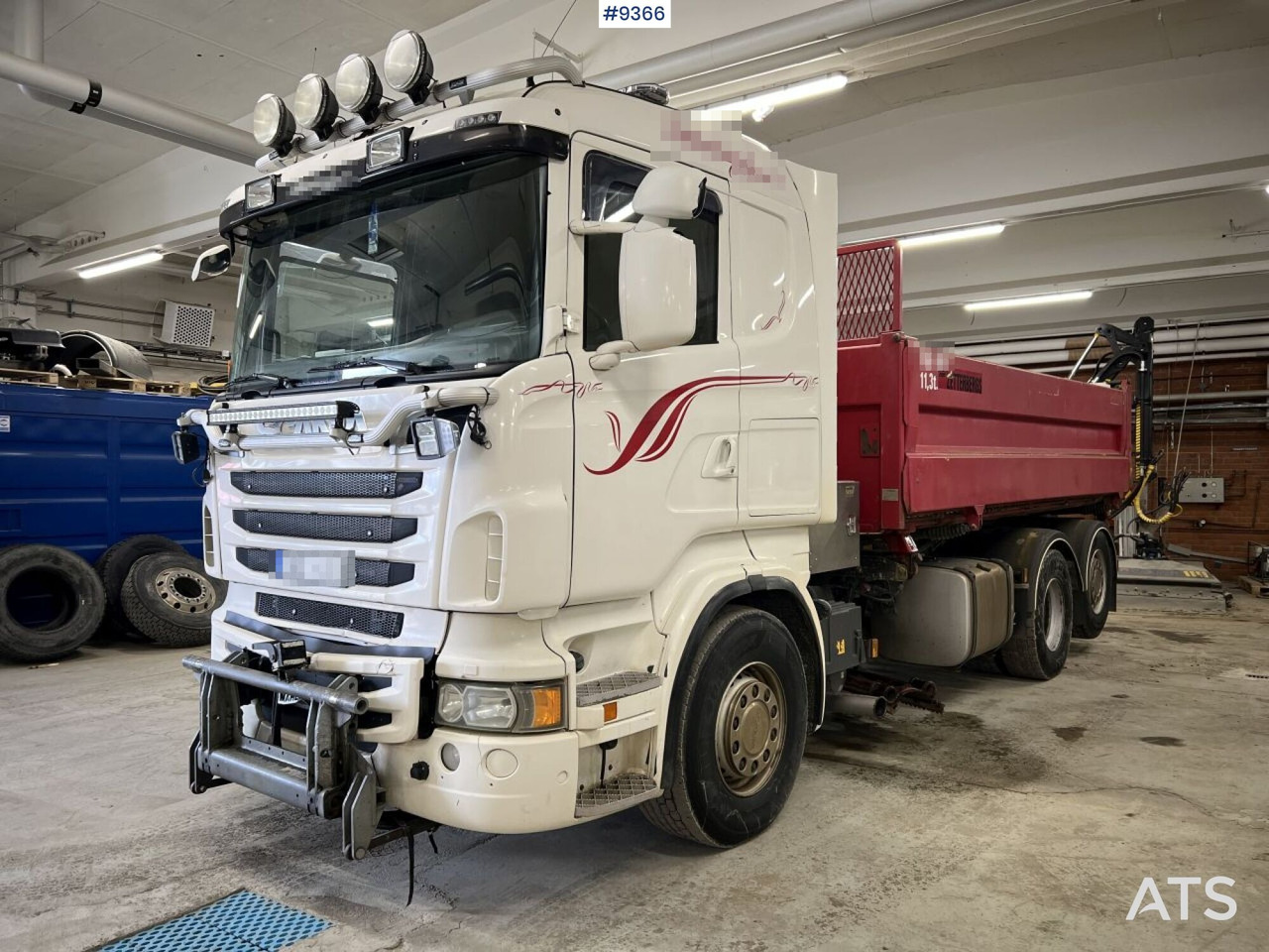 Scania R560 with laxo lock and plow equipment - Самоскид вантажівка: фото 1 Scania R560 with laxo lock and plow equipment - Самоскид вантажівка: фото 1