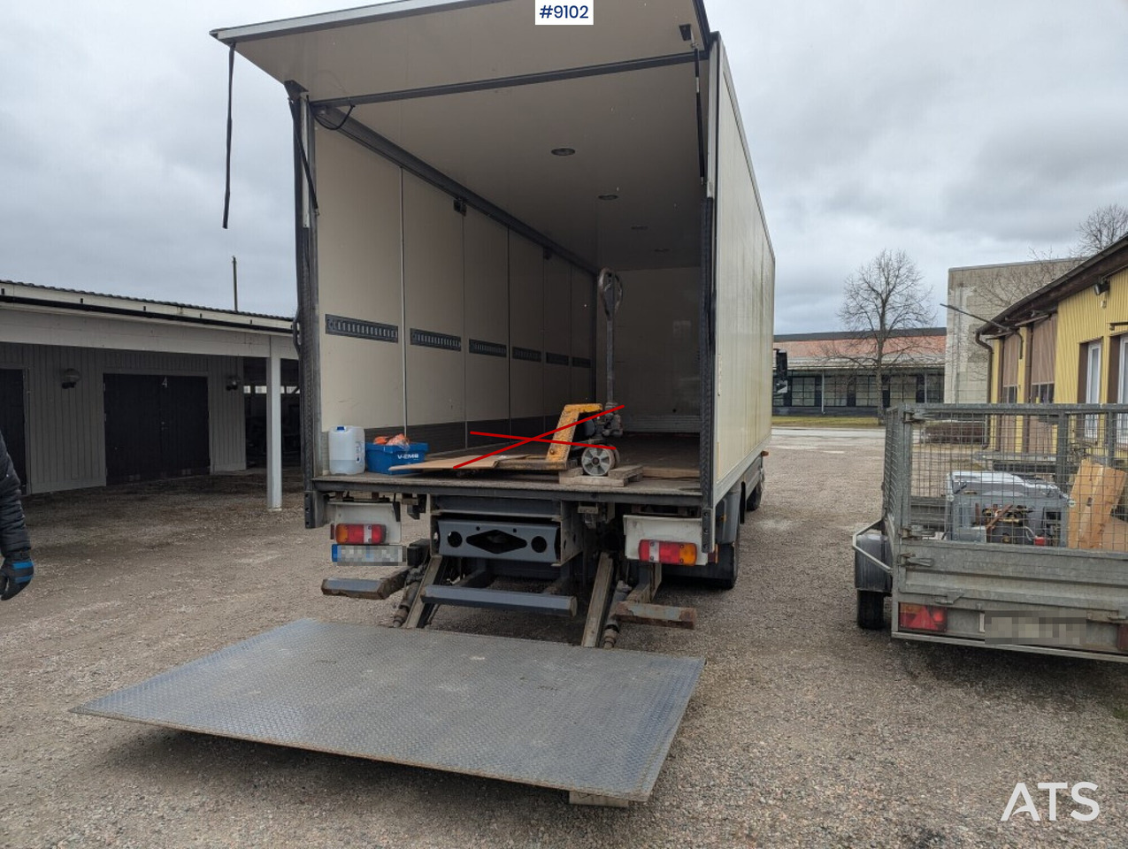 Skåpbil distribution Mercedes Benz 1224 L 4X2 - Вантажівка з закритим кузовом: фото 3 Skåpbil distribution Mercedes Benz 1224 L 4X2 - Вантажівка з закритим кузовом: фото 3