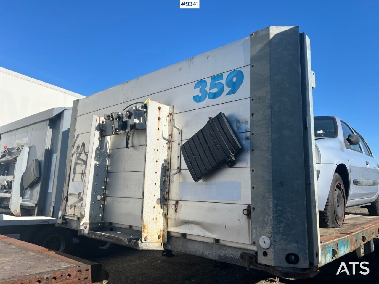 Trailer with open flatbed - SCHMITZ S01 SCS24/L13,62 - Бортовий напівпричіп/ Платформа: фото 1 Trailer with open flatbed - SCHMITZ S01 SCS24/L13,62 - Бортовий напівпричіп/ Платформа: фото 1
