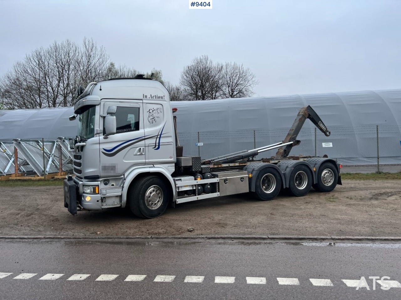 Tridem hooklift SCANIA G490 8X4*4 (VIDEO) - Гаковий мультиліфт вантажівка: фото 1 Tridem hooklift SCANIA G490 8X4*4 (VIDEO) - Гаковий мультиліфт вантажівка: фото 1