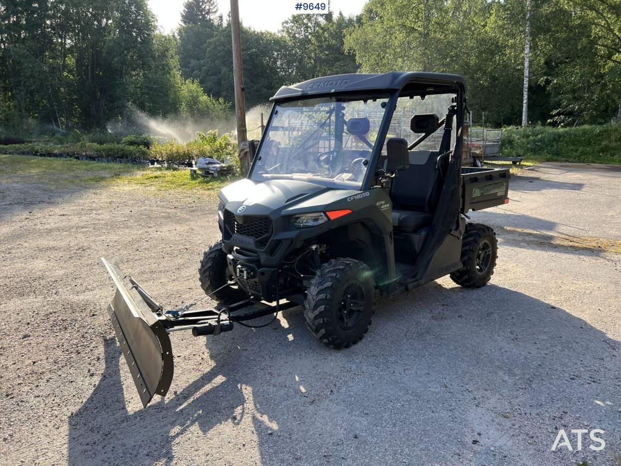UTV CFMOTO UFORCE 600 with plow - Квадроцикл: фото 2 UTV CFMOTO UFORCE 600 with plow - Квадроцикл: фото 2