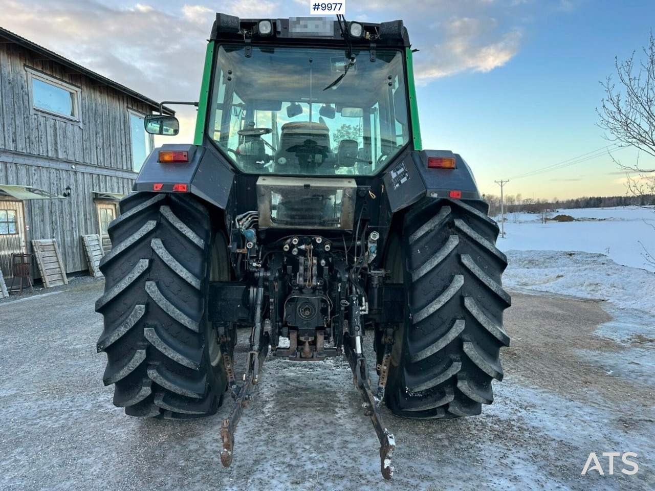 Valtra X110 waiststeering tractor with twintrac - Трактор: фото 5 Valtra X110 waiststeering tractor with twintrac - Трактор: фото 5