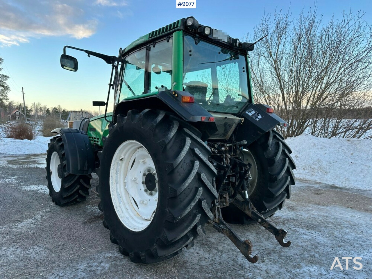 Valtra X110 waiststeering tractor with twintrac - Трактор: фото 4 Valtra X110 waiststeering tractor with twintrac - Трактор: фото 4
