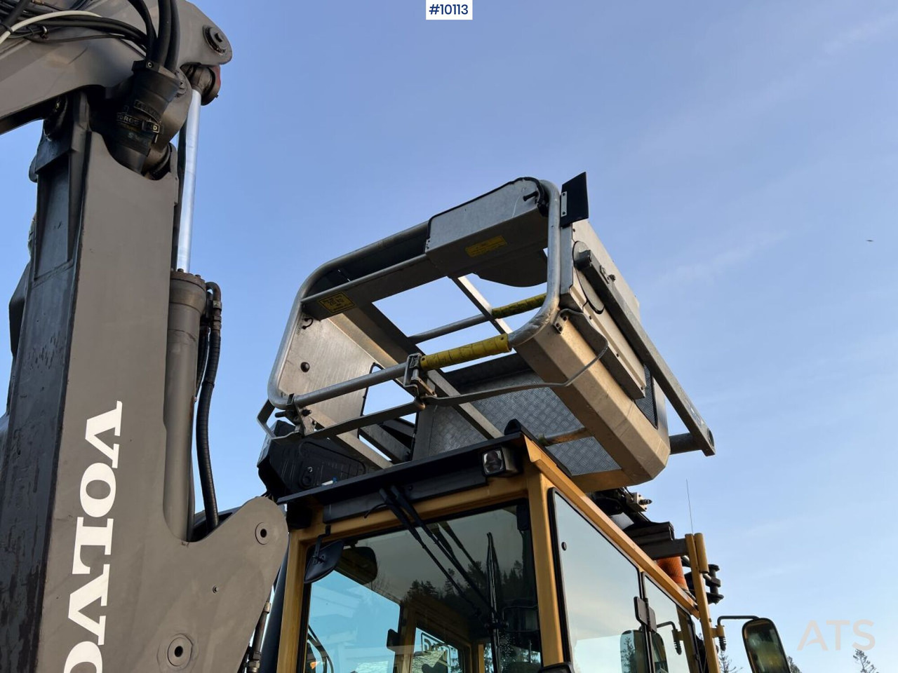 Екскаватор-навантажувач Volvo BM EL70C Line-equipped backhoe loader (VIDEO): фото 13 Екскаватор-навантажувач Volvo BM EL70C Line-equipped backhoe loader (VIDEO): фото 13