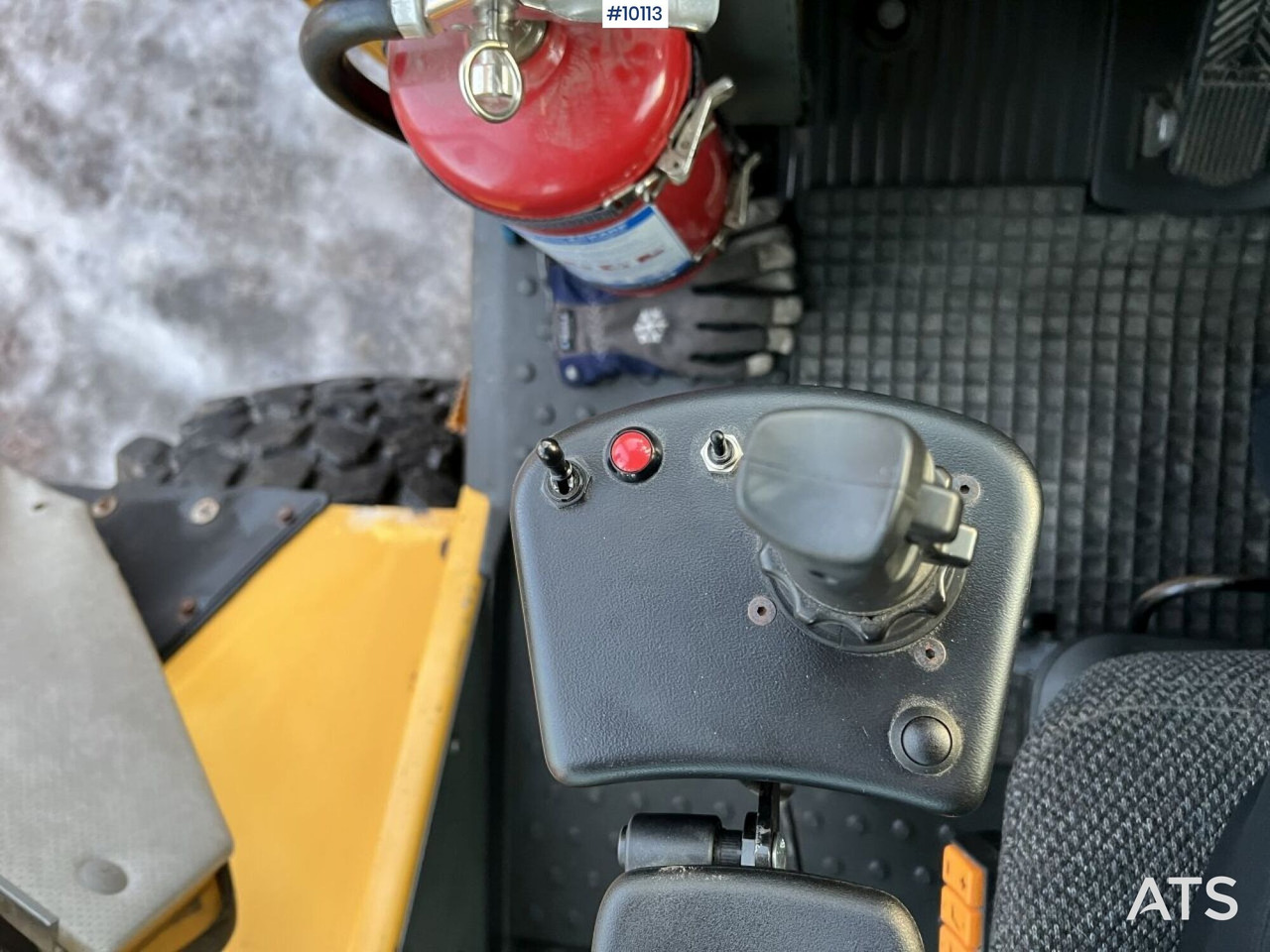 Екскаватор-навантажувач Volvo BM EL70C Line-equipped backhoe loader (VIDEO): фото 19 Екскаватор-навантажувач Volvo BM EL70C Line-equipped backhoe loader (VIDEO): фото 19