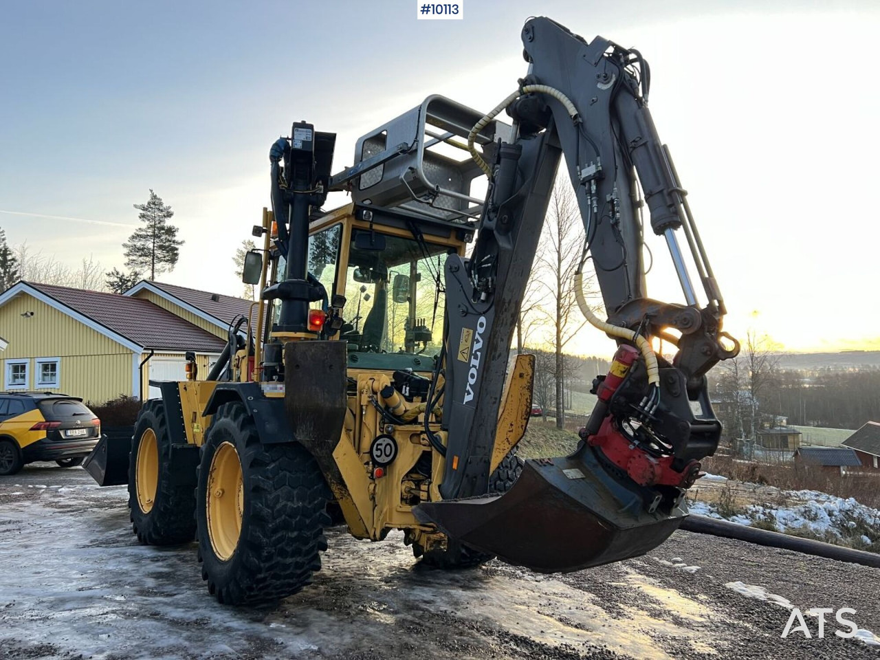 Екскаватор-навантажувач Volvo BM EL70C Line-equipped backhoe loader (VIDEO): фото 5 Екскаватор-навантажувач Volvo BM EL70C Line-equipped backhoe loader (VIDEO): фото 5