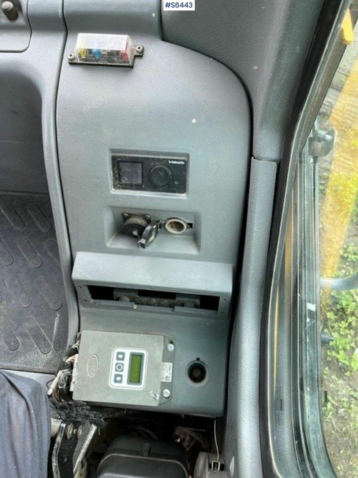 Гусеничний екскаватор Volvo EC 140 BLC Excavator New swing bearing: фото 13