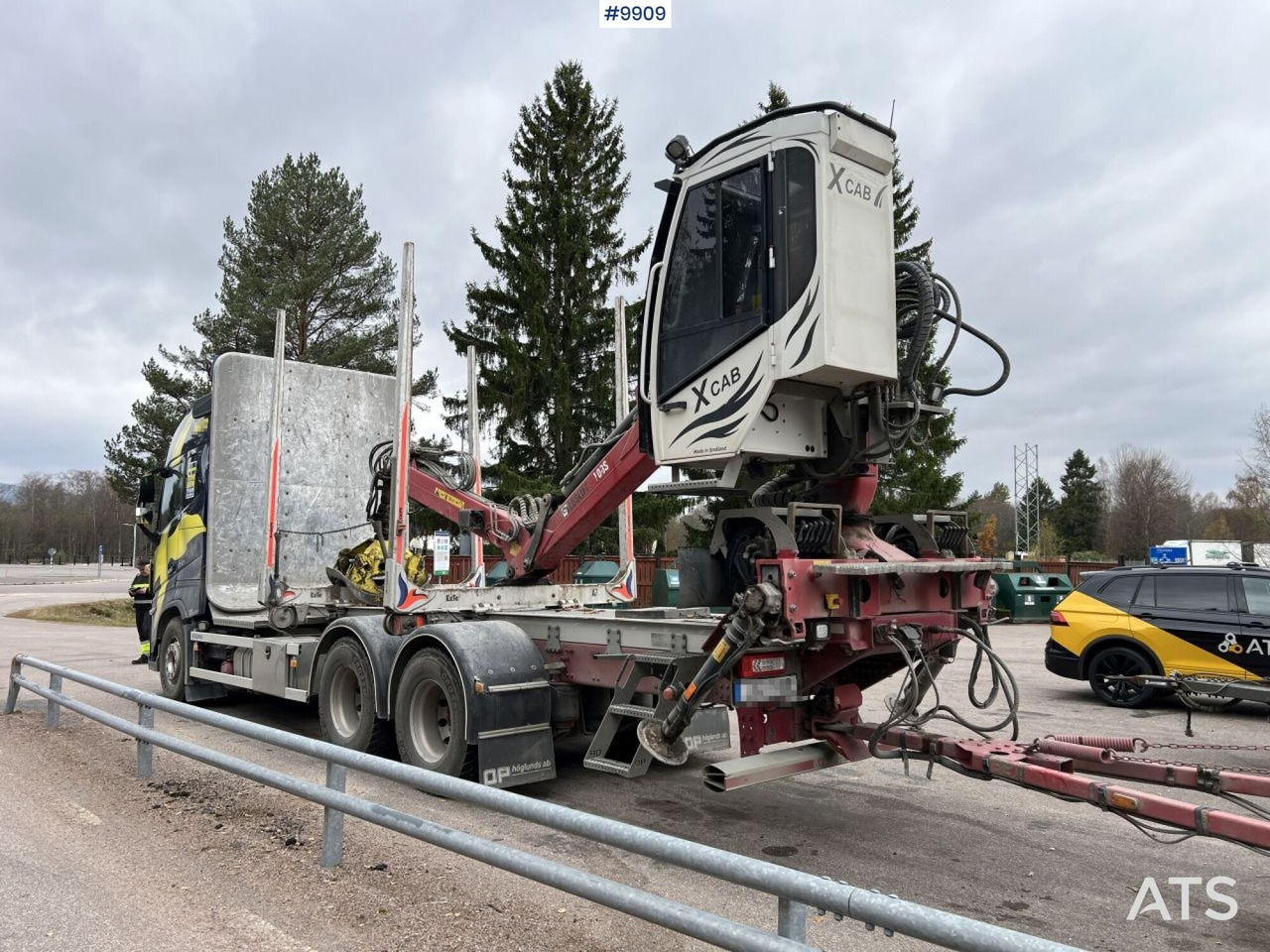 Volvo FH 64R Timber truck with crane and trailer - Лісовоз, Вантажівка з маніпулятором: фото 4 Volvo FH 64R Timber truck with crane and trailer - Лісовоз, Вантажівка з маніпулятором: фото 4
