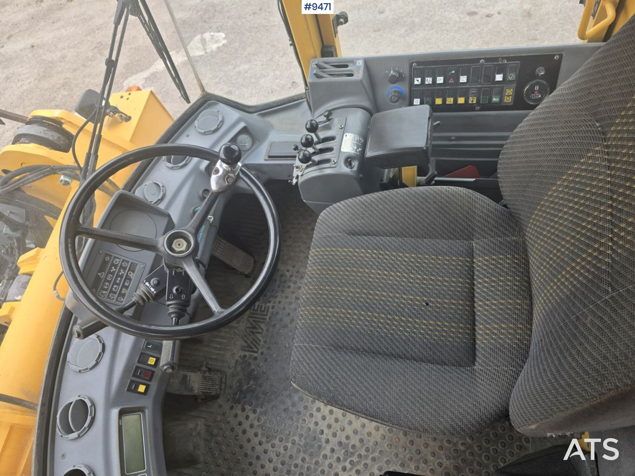 Volvo L50B with bucket and forks (SEE VIDEO) - Колісний навантажувач: фото 5 Volvo L50B with bucket and forks (SEE VIDEO) - Колісний навантажувач: фото 5