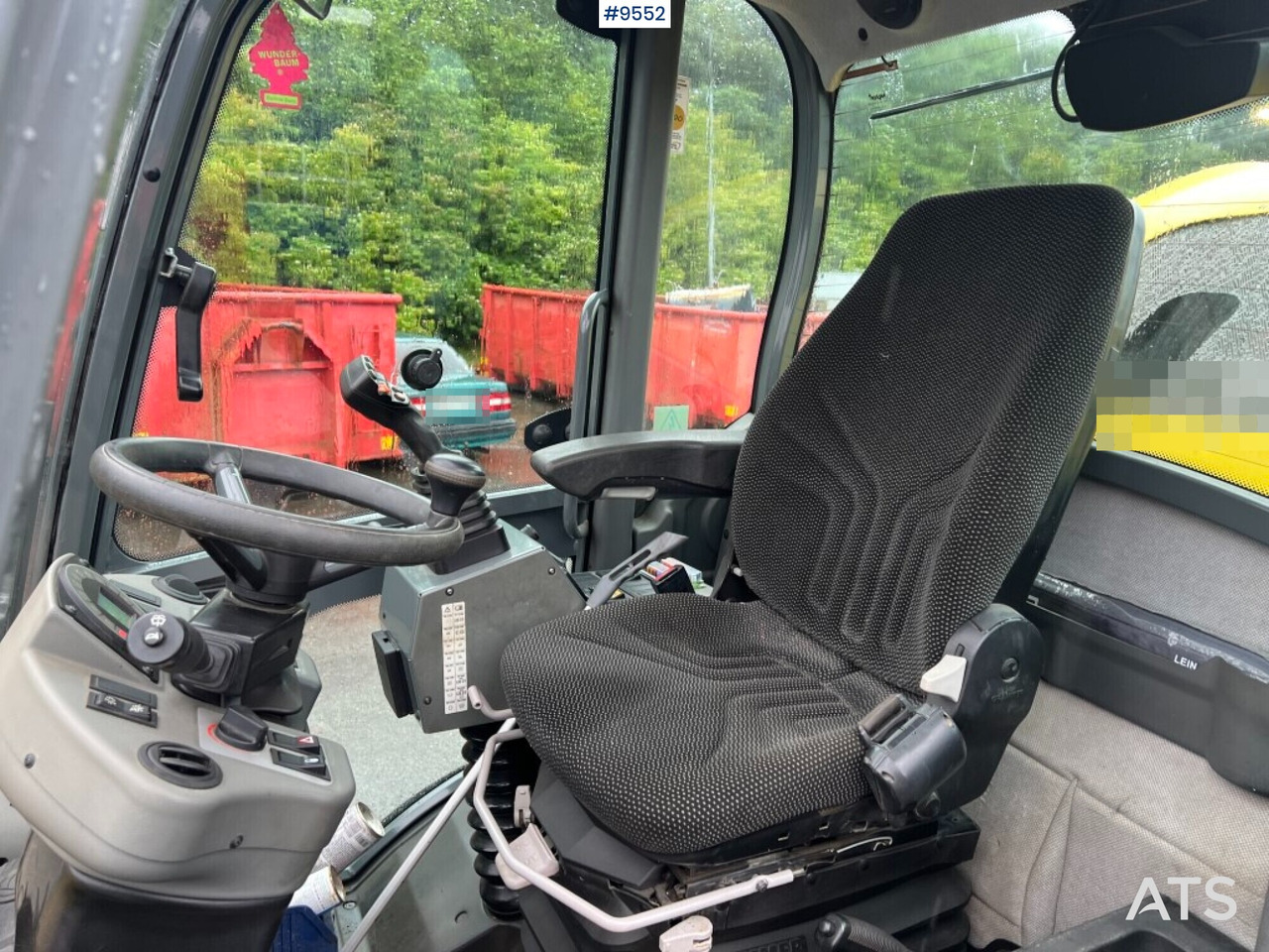 Wheel loader Wacker Neuson WL52 gears and tool stand - Колісний навантажувач: фото 5 Wheel loader Wacker Neuson WL52 gears and tool stand - Колісний навантажувач: фото 5