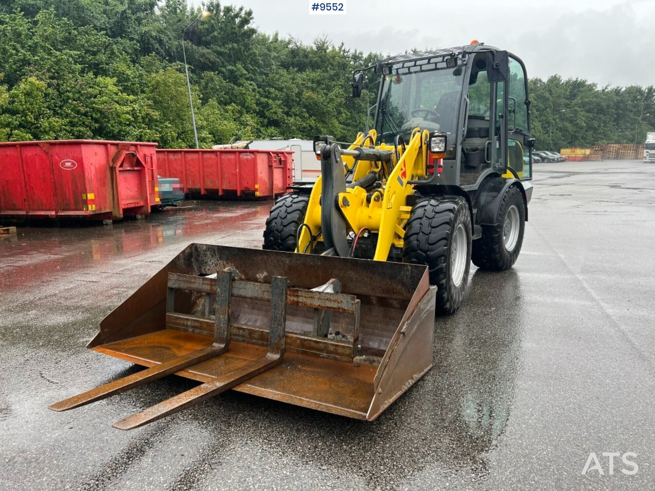 Wheel loader Wacker Neuson WL52 gears and tool stand - Колісний навантажувач: фото 1 Wheel loader Wacker Neuson WL52 gears and tool stand - Колісний навантажувач: фото 1