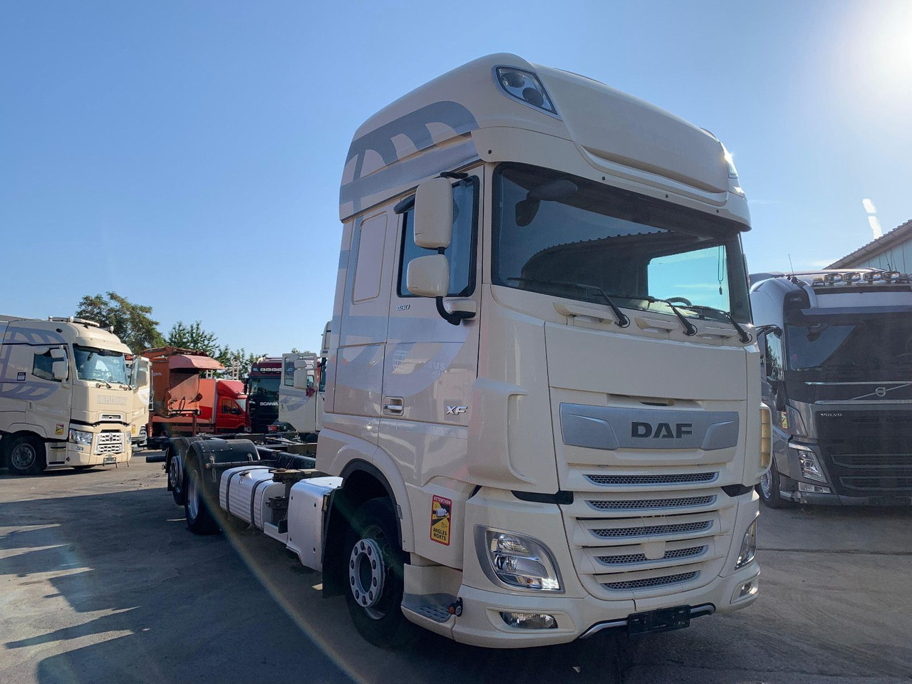 DAF XF 480 SSC LL BDF *Retader/2xTank/ACC/Lift/AHK - Вантажівка шасі: фото 1 DAF XF 480 SSC LL BDF *Retader/2xTank/ACC/Lift/AHK - Вантажівка шасі: фото 1