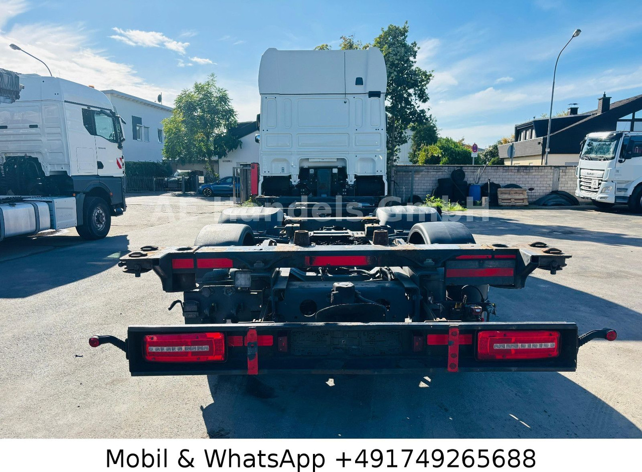 DAF XF480 SSC BDF *Retarder/Lenk+Lift/ACC/2xTank/AHK - Контейнеровоз/ Змінний кузов вантажівка: фото 4 DAF XF480 SSC BDF *Retarder/Lenk+Lift/ACC/2xTank/AHK - Контейнеровоз/ Змінний кузов вантажівка: фото 4