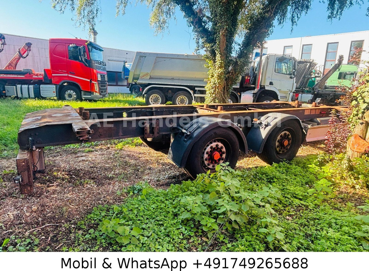 Fliegl TWP 180 Tandem Tiefgekoppelt *BWP/Scheibenbremse - Контейнеровоз/ Змінний кузов причіп: фото 3 Fliegl TWP 180 Tandem Tiefgekoppelt *BWP/Scheibenbremse - Контейнеровоз/ Змінний кузов причіп: фото 3