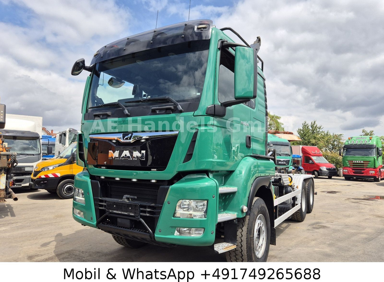 MAN TGS 26.510 XLX BL 6x4 *Retarder/VDL/AP/ACC/LDW - Гаковий мультиліфт вантажівка, Вантажівка з маніпулятором: фото 1 MAN TGS 26.510 XLX BL 6x4 *Retarder/VDL/AP/ACC/LDW - Гаковий мультиліфт вантажівка, Вантажівка з маніпулятором: фото 1
