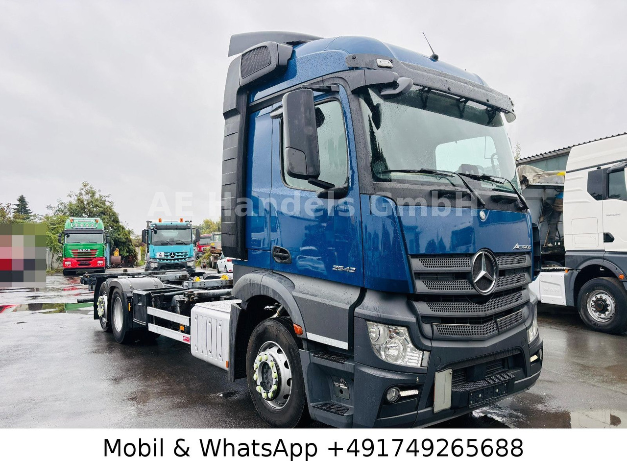 Mercedes-Benz Actros IV 2542 L StreamSpace BDF *Retarder/Lift - Вантажівка шасі: фото 1 Mercedes-Benz Actros IV 2542 L StreamSpace BDF *Retarder/Lift - Вантажівка шасі: фото 1