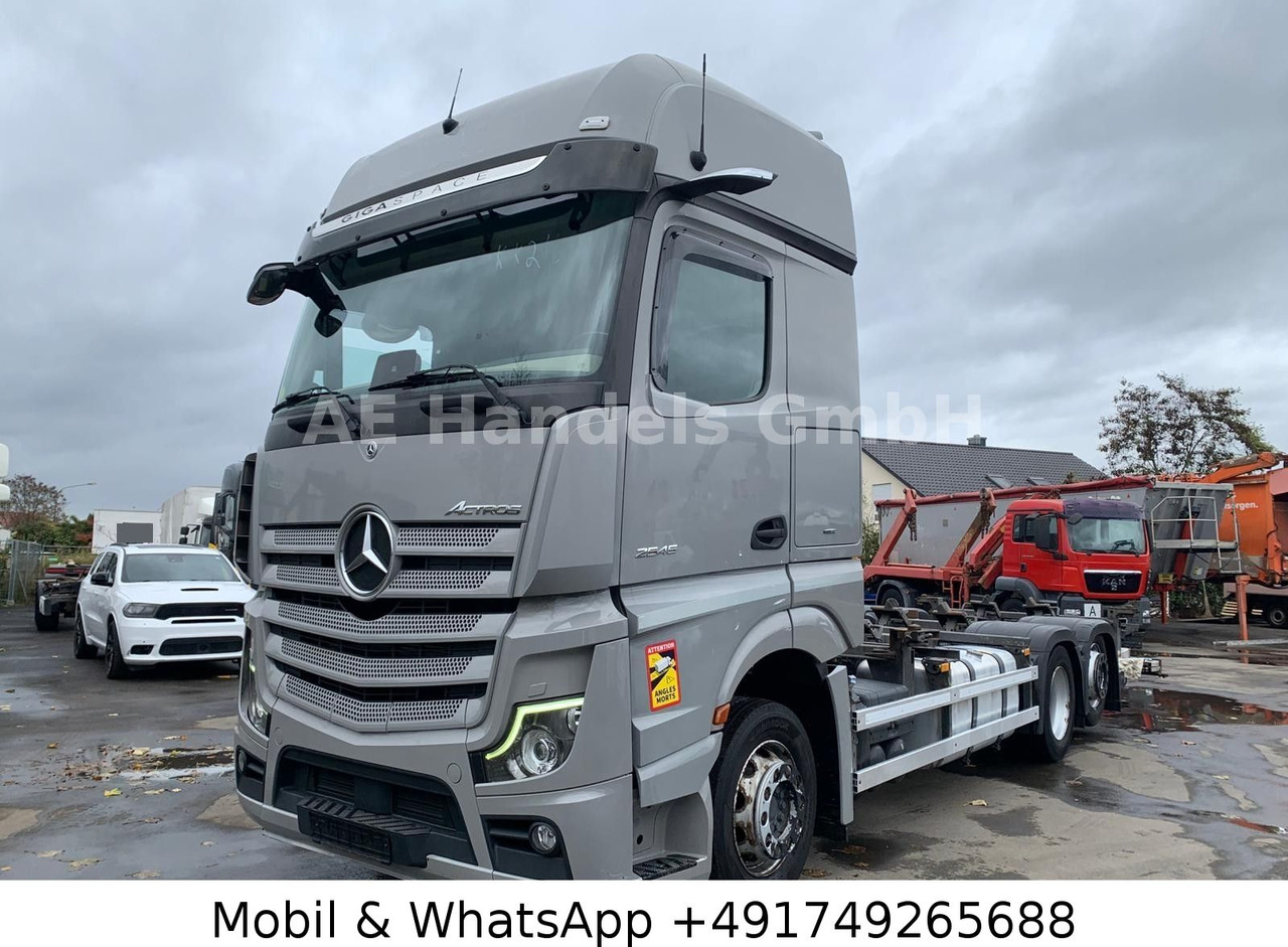 Mercedes-Benz Actros V 2545 BigSpace LL*Retarder/LBW/Lenk+Lift - Вантажівка шасі: фото 1 Mercedes-Benz Actros V 2545 BigSpace LL*Retarder/LBW/Lenk+Lift - Вантажівка шасі: фото 1