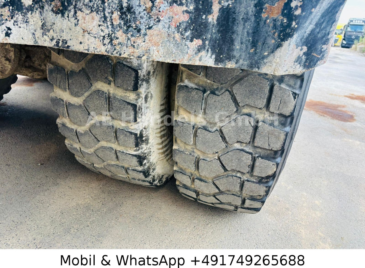 Вантажівка Mercedes-Benz Actros MP2 3348 6x6 BB Bindemittelstreuer*Kamera: фото 11 Вантажівка Mercedes-Benz Actros MP2 3348 6x6 BB Bindemittelstreuer*Kamera: фото 11