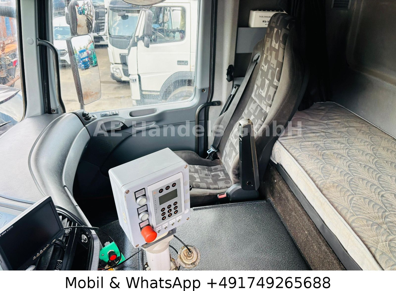 Вантажівка Mercedes-Benz Actros MP2 3348 6x6 BB Bindemittelstreuer*Kamera: фото 19 Вантажівка Mercedes-Benz Actros MP2 3348 6x6 BB Bindemittelstreuer*Kamera: фото 19
