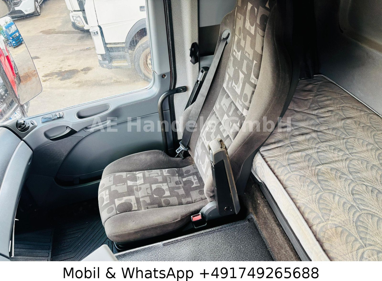 Вантажівка Mercedes-Benz Actros MP2 3348 6x6 BB Bindemittelstreuer*Kamera: фото 21 Вантажівка Mercedes-Benz Actros MP2 3348 6x6 BB Bindemittelstreuer*Kamera: фото 21