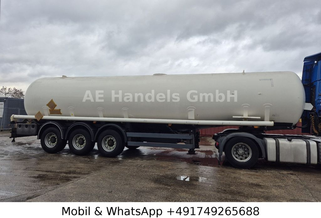 Willig *ADR/40.000Liter/Kerosin/Diesel/Benzin - Напівпричіп цистерна: фото 2 Willig *ADR/40.000Liter/Kerosin/Diesel/Benzin - Напівпричіп цистерна: фото 2