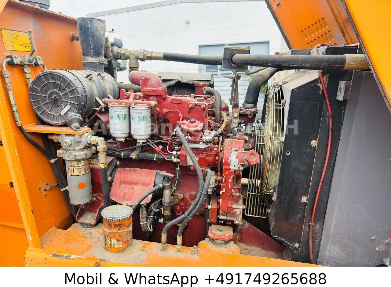 Дорожня фреза Wirtgen W500 Kaltfräse / Straßenfräse *4400Std./Ladeband: фото 18 Дорожня фреза Wirtgen W500 Kaltfräse / Straßenfräse *4400Std./Ladeband: фото 18