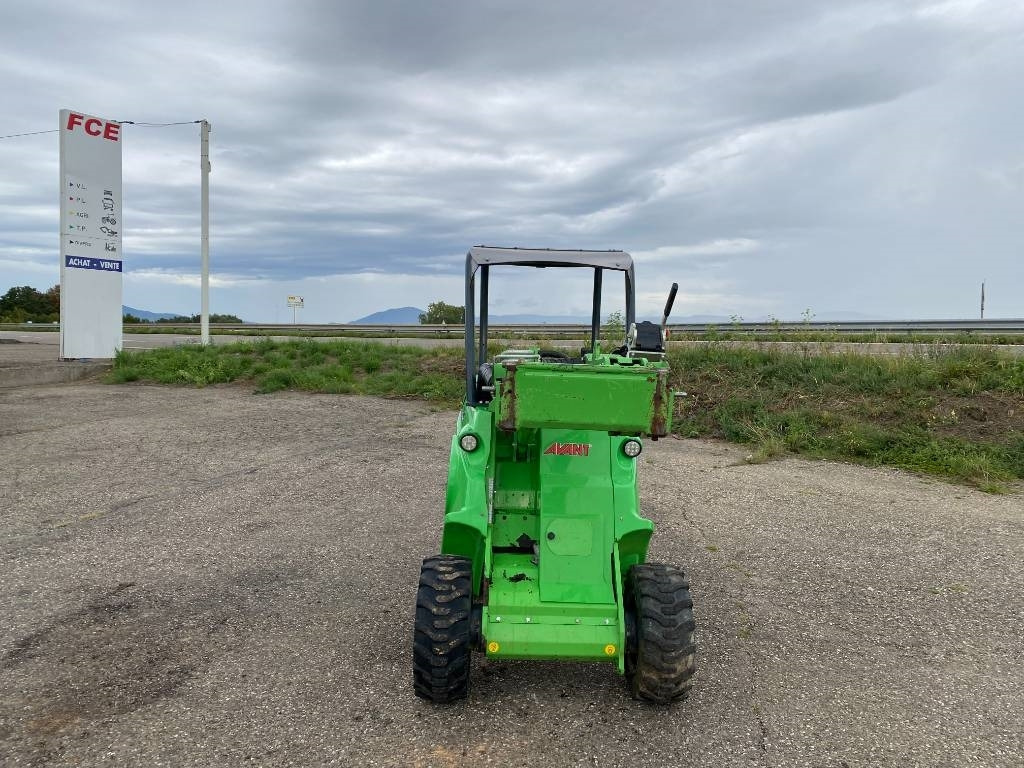 Avant M 528 EIPTT /Certificat CE endommagée - Компактний фронтальний навантажувач: фото 3 Avant M 528 EIPTT /Certificat CE endommagée - Компактний фронтальний навантажувач: фото 3