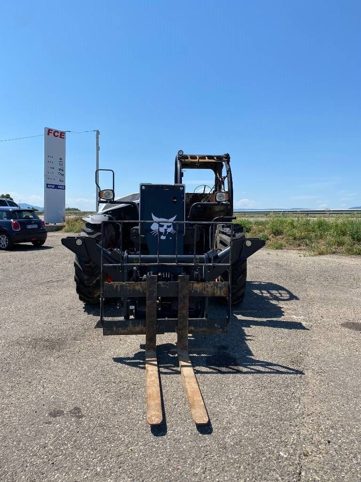 Bobcat T41.140SLPRB 1er Main Origine Française endommagé - Телескопічний фронтальний навантажувач: фото 2 Bobcat T41.140SLPRB 1er Main Origine Française endommagé - Телескопічний фронтальний навантажувач: фото 2