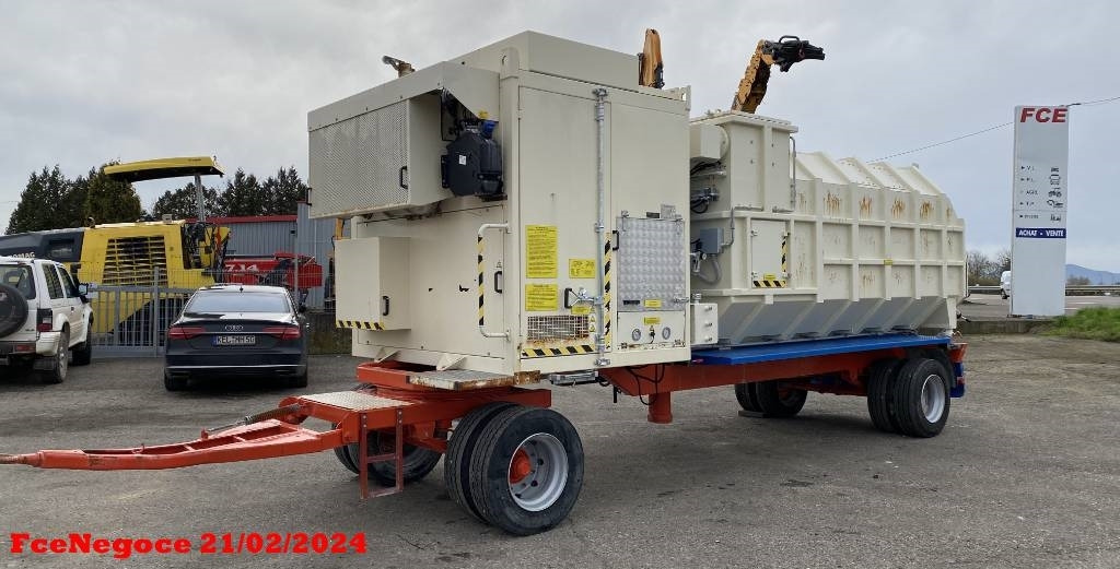 UNIVAC Aspirateur Mobile SC90DAV9AR-C - Будинок на колесах: фото 1 UNIVAC Aspirateur Mobile SC90DAV9AR-C - Будинок на колесах: фото 1