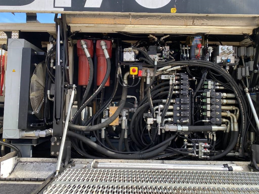 Бурова установка Casagrande B 175 XP 1er Main/Origine Française endommagée: фото 17