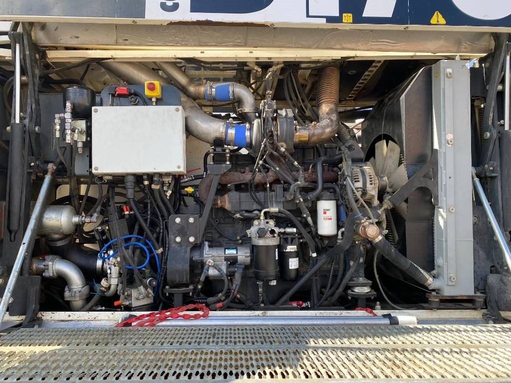 Бурова установка Casagrande B 175 XP 1er Main/Origine Française endommagée: фото 16