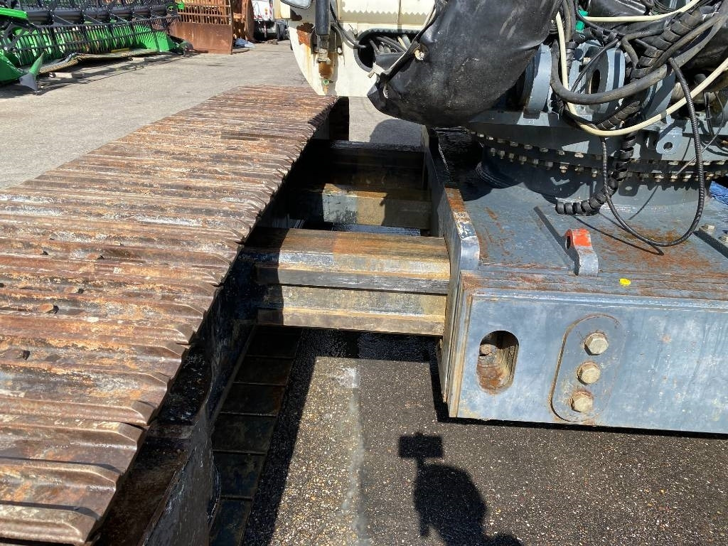 Бурова установка Casagrande B 175 XP 1er Main/Origine Française endommagée: фото 46