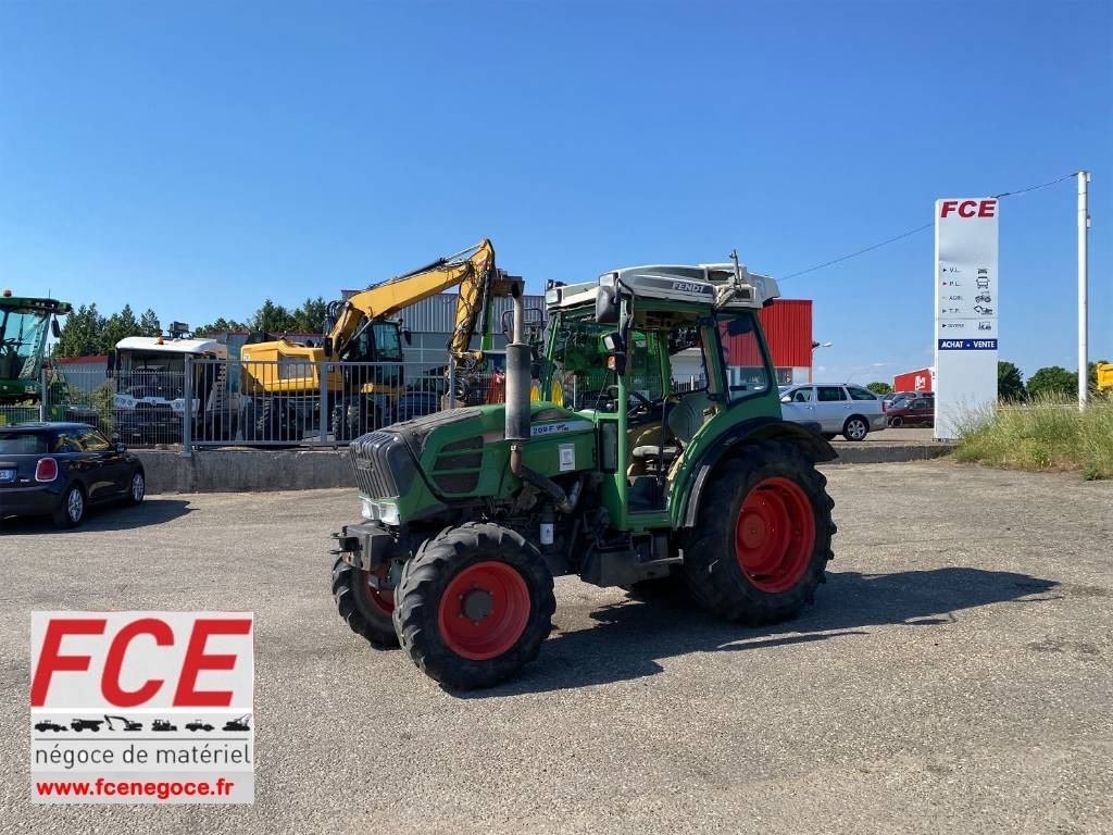 Fendt 209F Vario TMS 1er Main endommagé - Трактор: фото 1 Fendt 209F Vario TMS 1er Main endommagé - Трактор: фото 1