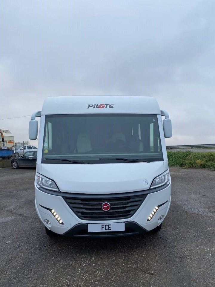 Fiat DUCATO MAXI 160 Multijet 2,2D/PILOTE G741endommagé - Інтегрований автобудинок: фото 2 Fiat DUCATO MAXI 160 Multijet 2,2D/PILOTE G741endommagé - Інтегрований автобудинок: фото 2