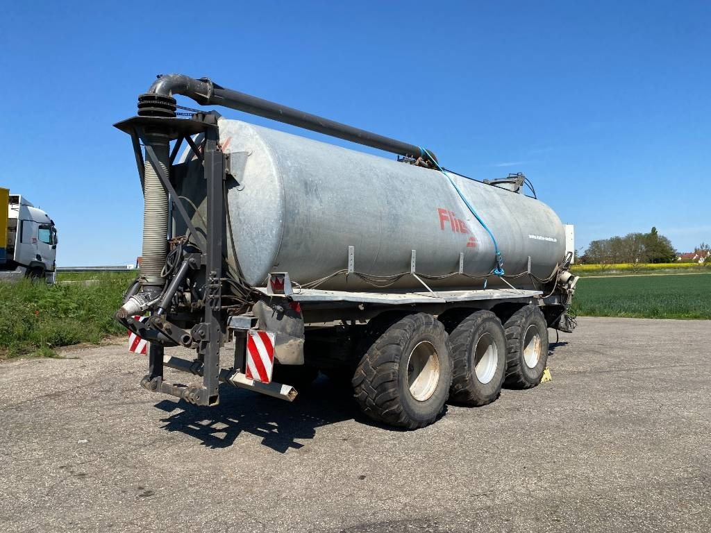 Fliegl WFG10100/Châssis Porteur-Citerne 24000Litres - Сільськогосподарський причіп: фото 4 Fliegl WFG10100/Châssis Porteur-Citerne 24000Litres - Сільськогосподарський причіп: фото 4