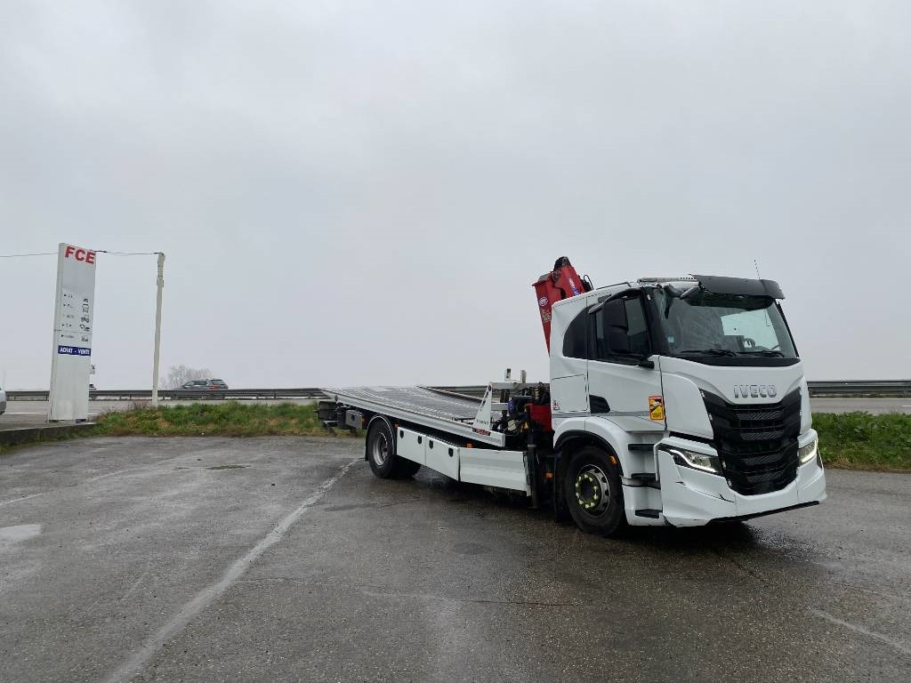 Iveco S WAY480 /FIAULT PF60 +GRUE HMF endommagée - Евакуатор: фото 4 Iveco S WAY480 /FIAULT PF60 +GRUE HMF endommagée - Евакуатор: фото 4