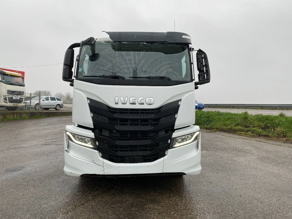 Iveco S WAY480 /FIAULT PF60 +GRUE HMF endommagée - Евакуатор: фото 3 Iveco S WAY480 /FIAULT PF60 +GRUE HMF endommagée - Евакуатор: фото 3