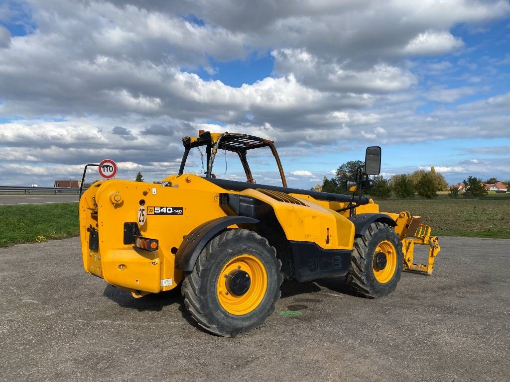 JCB 540-140 -1er Main endommagé - Навантажувач телескопічний: фото 4 JCB 540-140 -1er Main endommagé - Навантажувач телескопічний: фото 4