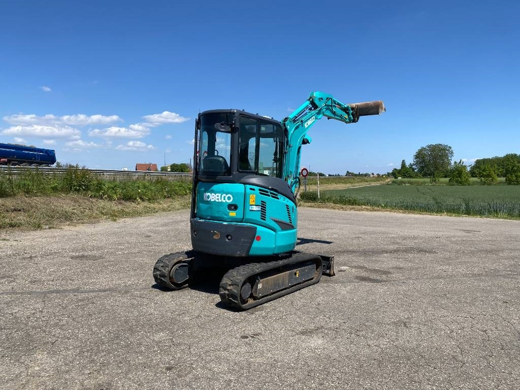 Kobelco SK28SR-6E 1er Main Origine Française endommagée - Міні-екскаватор: фото 4 Kobelco SK28SR-6E 1er Main Origine Française endommagée - Міні-екскаватор: фото 4