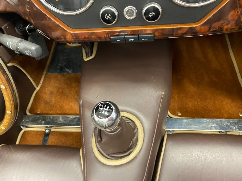 Кабріолет Morgan Roadster 3.7i/Ford V6 Boite manuelle endommagé: фото 48