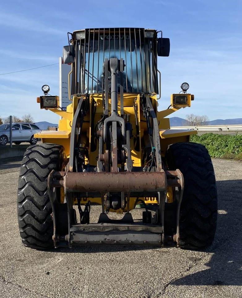 Volvo L90D Origine Française endommagée - Колісний навантажувач: фото 2 Volvo L90D Origine Française endommagée - Колісний навантажувач: фото 2