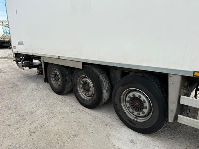 Chereau CHEREAU FRIGO Carrier VECTOR 1850 - Рефрижератор напівпричіп: фото 4 Chereau CHEREAU FRIGO Carrier VECTOR 1850 - Рефрижератор напівпричіп: фото 4