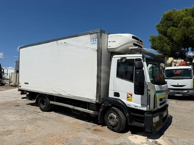 Iveco 120E22 CAISSE FRIGO HAYON - Рефрижератор вантажівка: фото 3 Iveco 120E22 CAISSE FRIGO HAYON - Рефрижератор вантажівка: фото 3