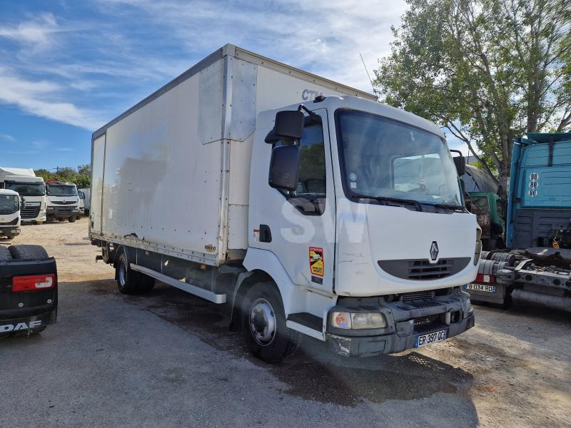 Renault Midlum 180 DCI - Вантажівка з закритим кузовом: фото 2 Renault Midlum 180 DCI - Вантажівка з закритим кузовом: фото 2
