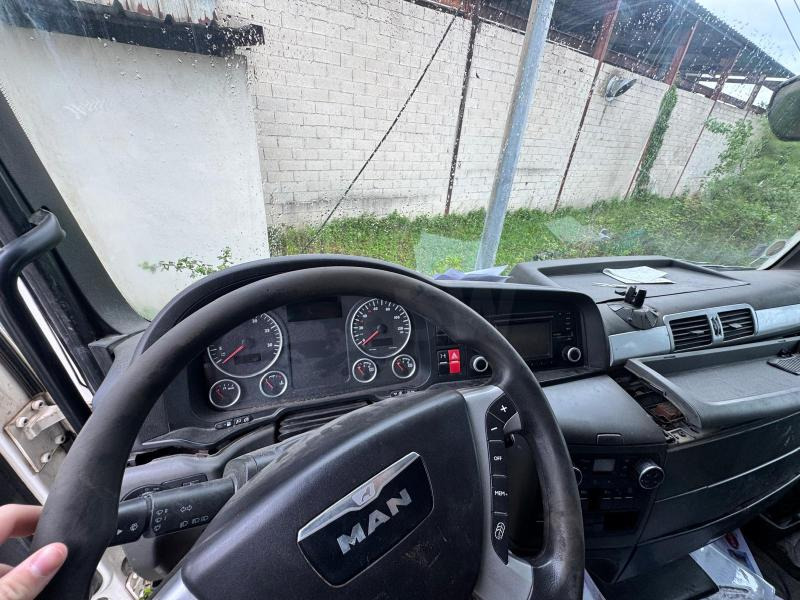 MAN TGX 18.480 - Тягач: фото 5 MAN TGX 18.480 - Тягач: фото 5