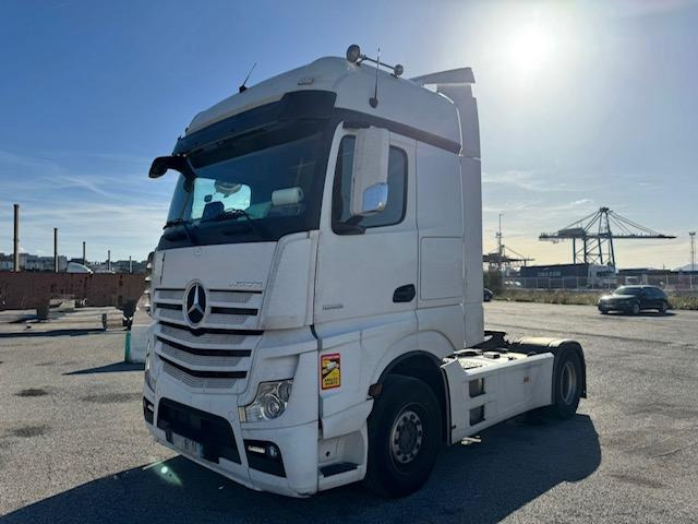 Mercedes ACTROS 1853 - Тягач: фото 3 Mercedes ACTROS 1853 - Тягач: фото 3