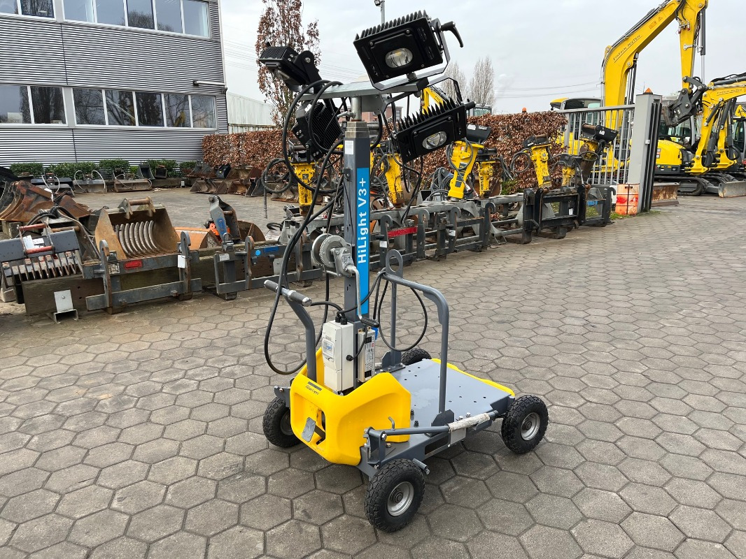 Atlas Copco V3 - Електричний генератор: фото 2 Atlas Copco V3 - Електричний генератор: фото 2