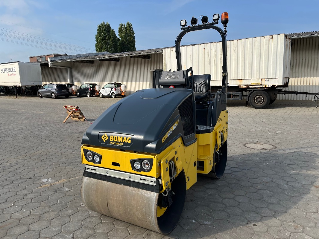 Bomag BW100AD-5 - Каток: фото 1 Bomag BW100AD-5 - Каток: фото 1