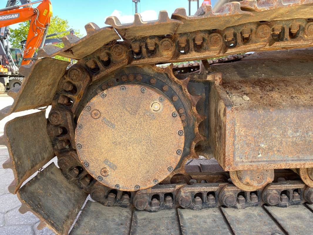 Doosan DX235LC-5 - Гусеничний екскаватор: фото 2 Doosan DX235LC-5 - Гусеничний екскаватор: фото 2