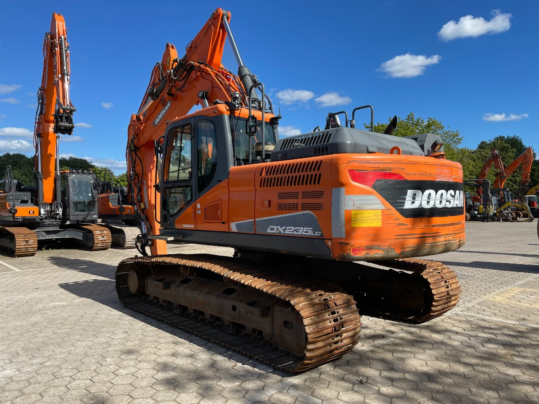 Doosan DX235LC-5 - Гусеничний екскаватор: фото 3 Doosan DX235LC-5 - Гусеничний екскаватор: фото 3